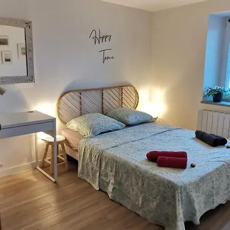 Entre Tour Luma Et Arenes Apartment Arles