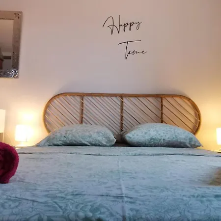 Apartment Entre Tour Luma Et Arenes Arles